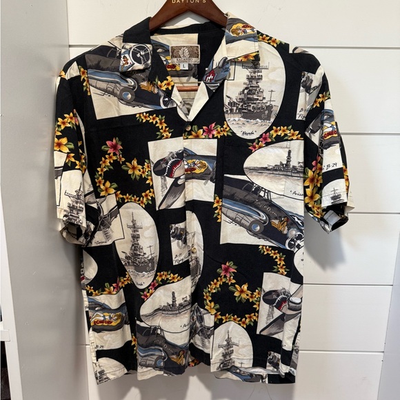 Men's Black Graphic Casual Button Down Shirt - Picture 1 of 8